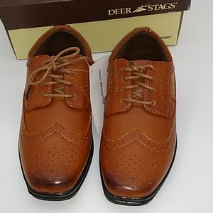 Deer Stags Ace Wing Tip Dress Shoes